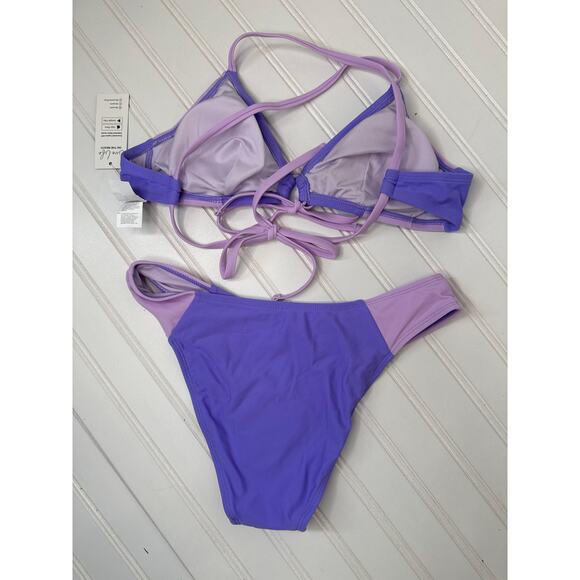 NWT Cupshe Two Piece Swimsuit Superbloom Crossback Top & V-Waist Bottom BUNDLE S - Picture 4 of 6